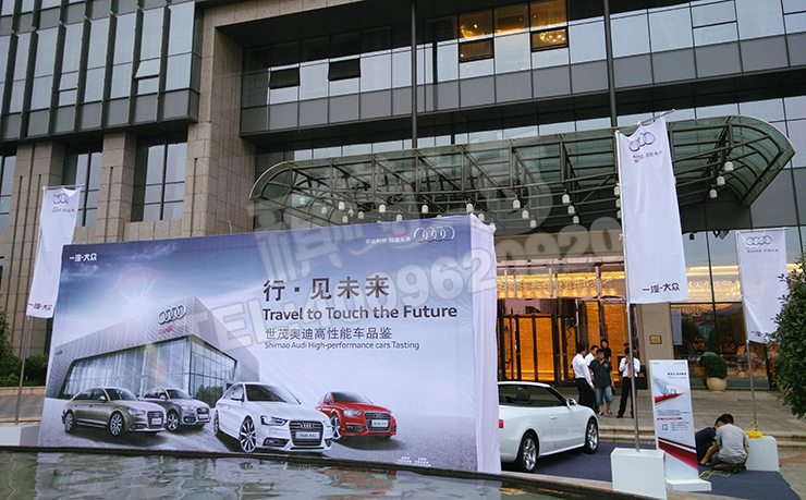 長(zhǎng)沙廣告公司經(jīng)典案例桁架噴繪搭建